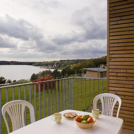 Madame Les De Valjoly *