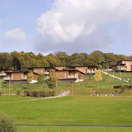 Madame Les De Valjoly