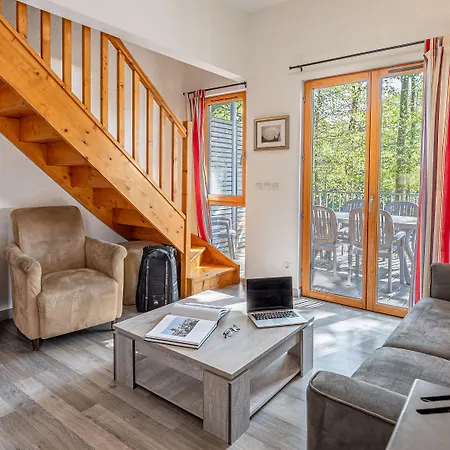 Madame Les De Valjoly Willies