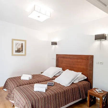 Madame Les De Valjoly فندق *