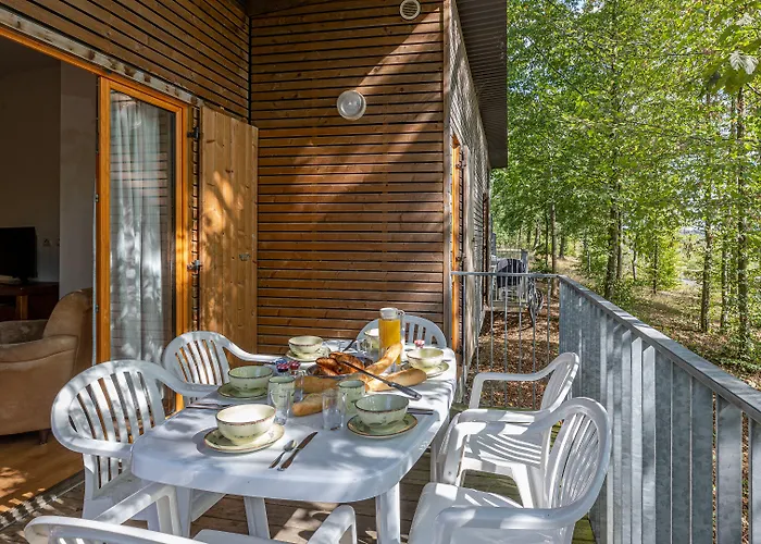 Madame Les De Valjoly Hotel